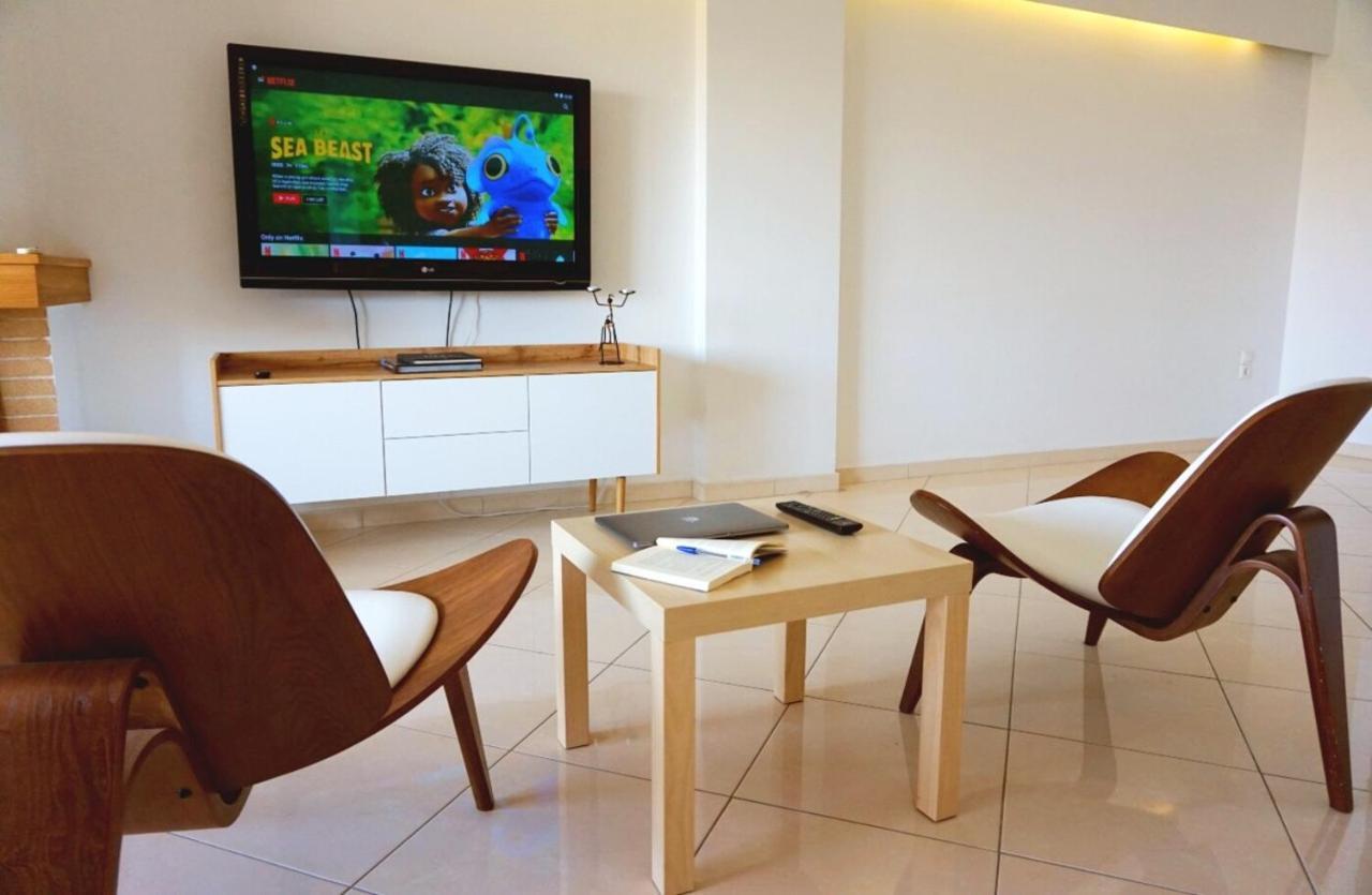 Piraeus Bright Apt Ngoại thất bức ảnh