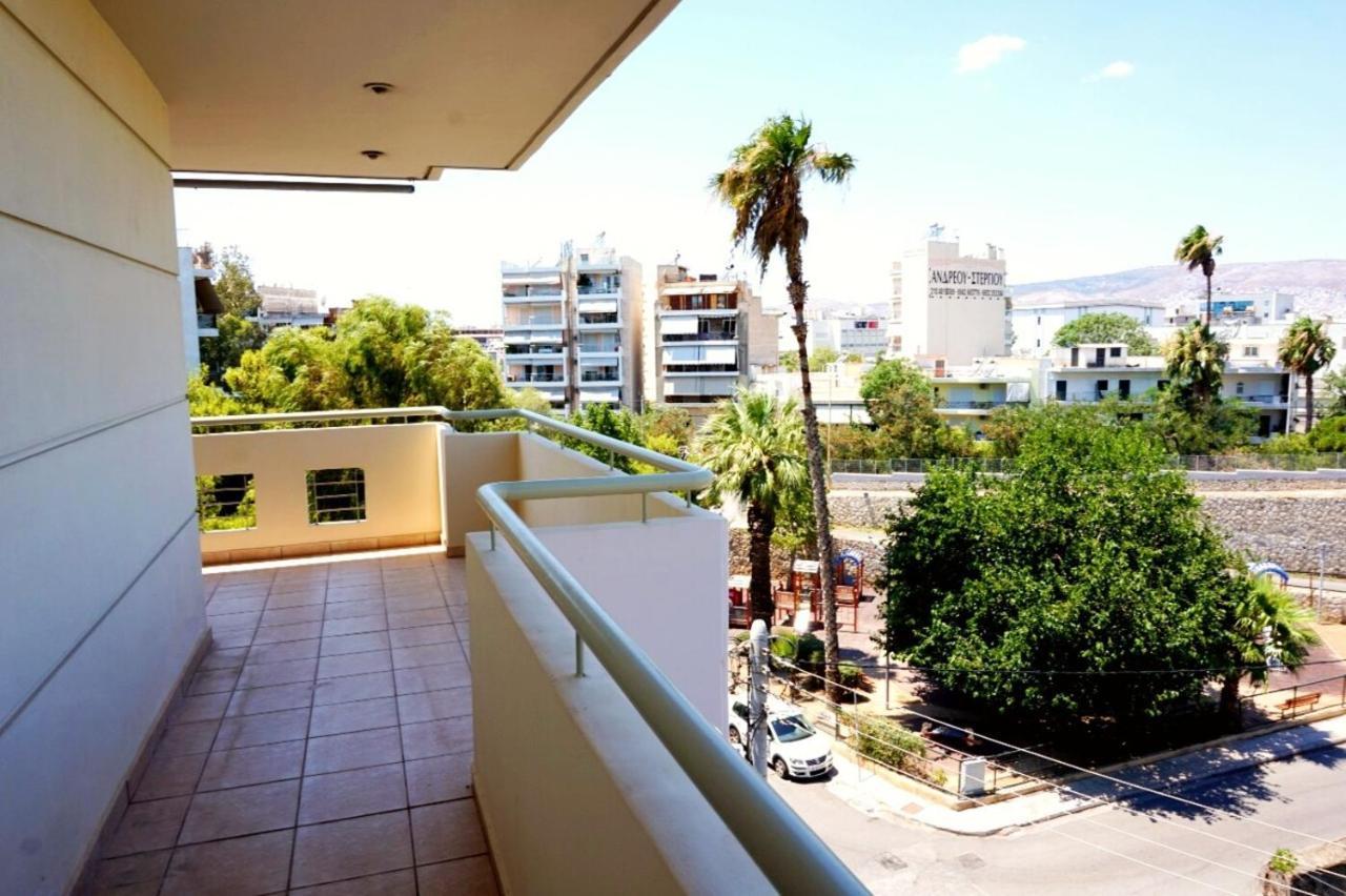 Piraeus Bright Apt Ngoại thất bức ảnh